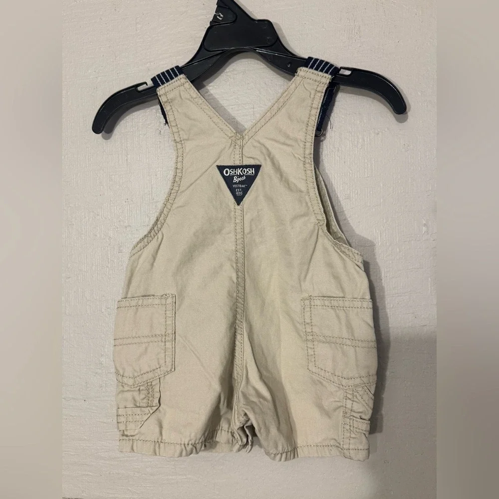 OshKosh B'gosh Beige Short Overalls Size 6 Months